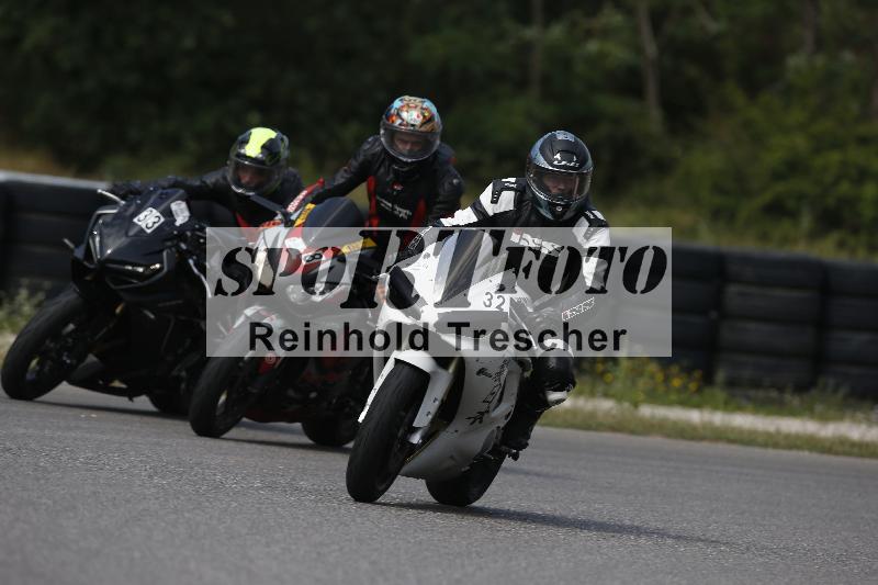 Archiv-2023/47 24.07.2023 Track Day Motos Dario - Moto Club Anneau du Rhin/32